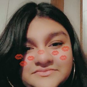 Meet your Posher, Danae